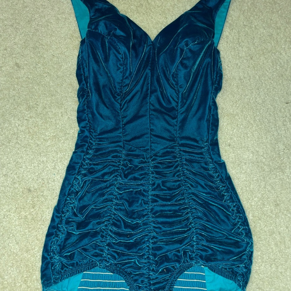 1920’s VINTAGE Dark Teal Velvet Women’s Swimsuit